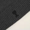 Gri Yün Ami de Coeur Beanie